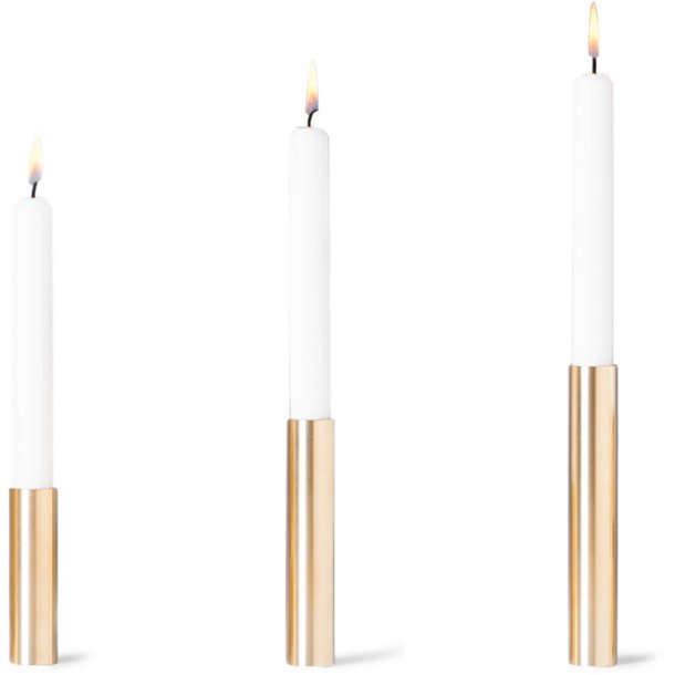 Lysestagest  i messing 