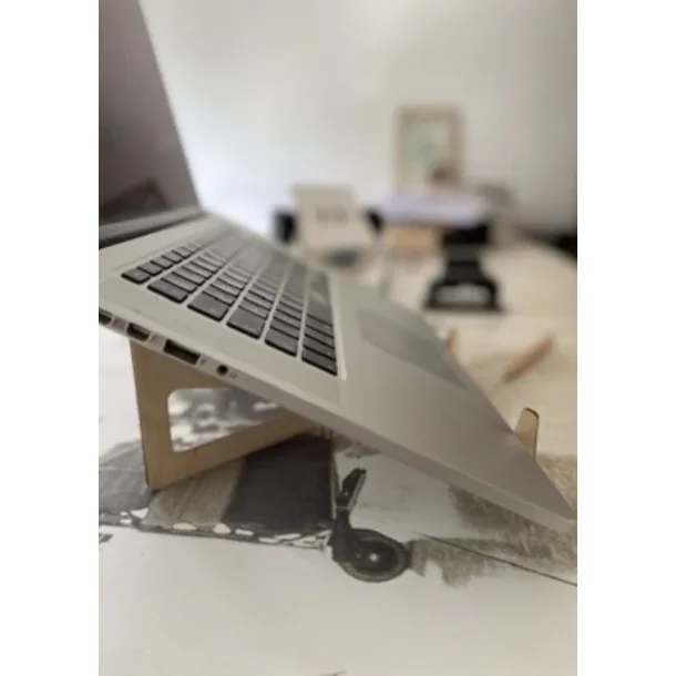 Laptop holder